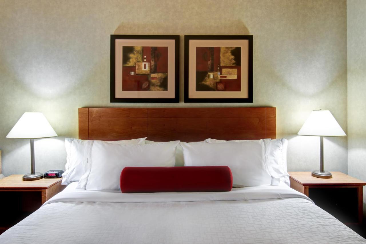 Clarion Pointe Hotel Rimbey Luaran gambar