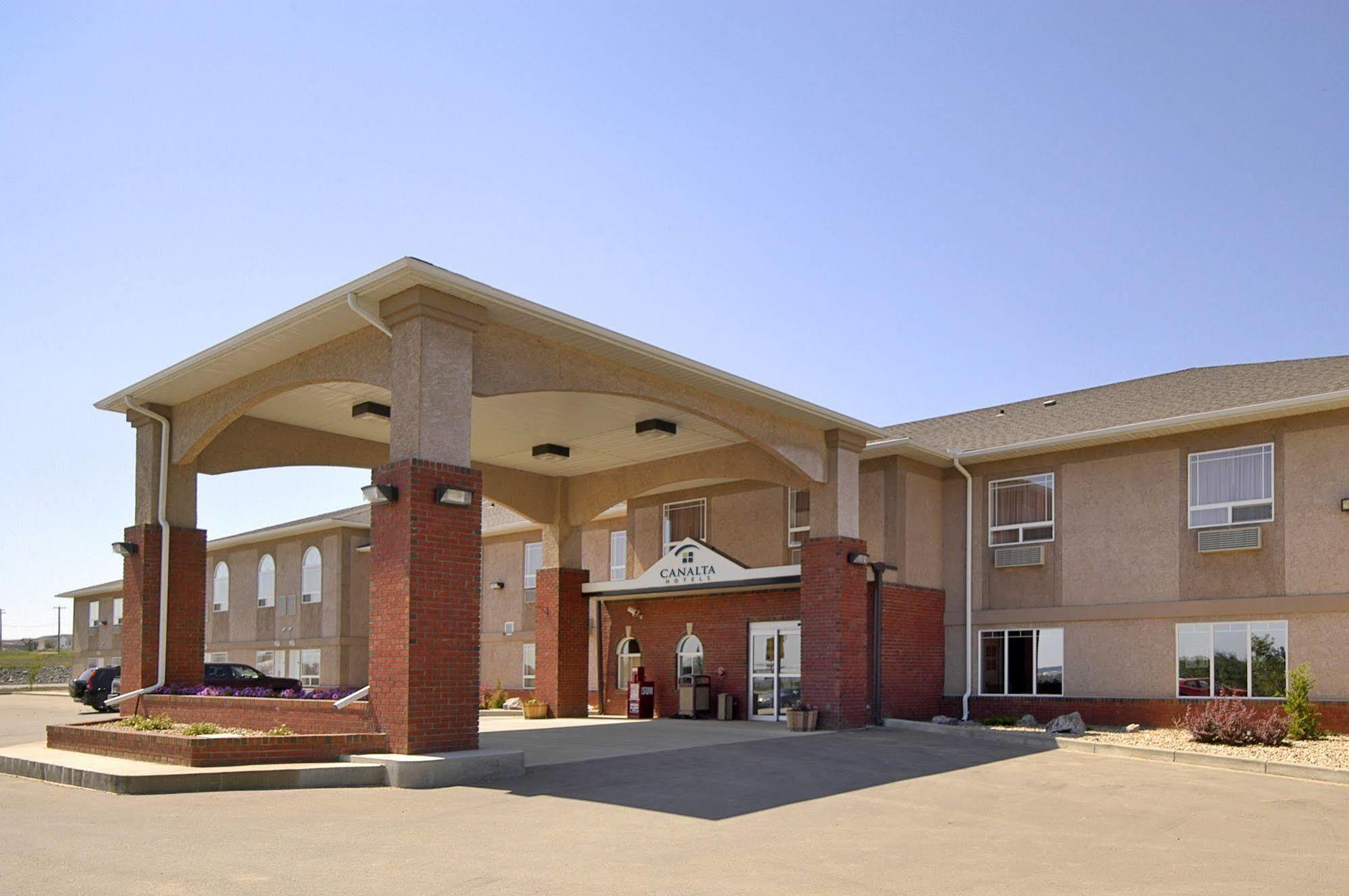 Clarion Pointe Hotel Rimbey Luaran gambar